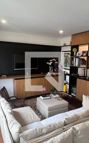 Apartamento à venda com 135m², 3 quartos e 3 vagas Apartamento à venda com 135m², 3 quartos e 3 vagasSala