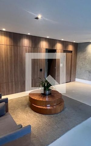 Apartamento à venda com 135m², 3 quartos e 3 vagas Apartamento à venda com 135m², 3 quartos e 3 vagasHall de Entrada