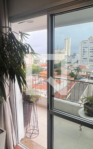 Apartamento à venda com 135m², 3 quartos e 3 vagas Apartamento à venda com 135m², 3 quartos e 3 vagasVaranda