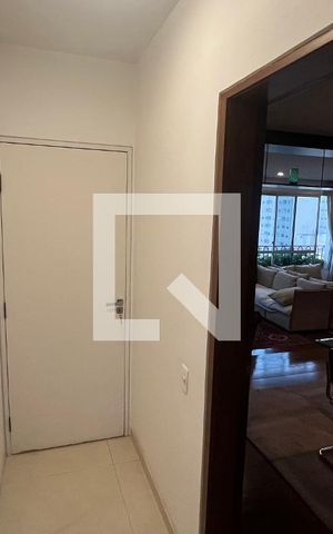 Apartamento à venda com 135m², 3 quartos e 3 vagas Apartamento à venda com 135m², 3 quartos e 3 vagasCorredor