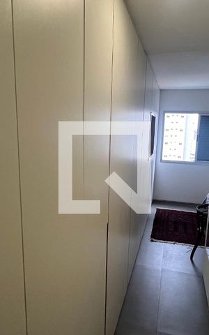 Apartamento à venda com 135m², 3 quartos e 3 vagas Apartamento à venda com 135m², 3 quartos e 3 vagasSuíte