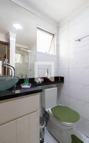 Apartamento para alugar com 67m², 3 quartos e 1 vaga Apartamento para alugar com 67m², 3 quartos e 1 vagaBanheiro