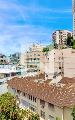 Apartamento à venda com 280m², 3 quartos e 1 vaga Apartamento à venda com 280m², 3 quartos e 1 vagaCobertura 2 vista