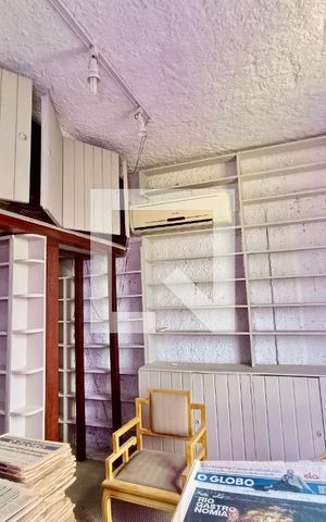 Apartamento à venda com 280m², 3 quartos e 1 vaga Apartamento à venda com 280m², 3 quartos e 1 vagaSala