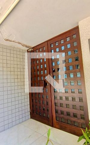 Apartamento à venda com 280m², 3 quartos e 1 vaga Apartamento à venda com 280m², 3 quartos e 1 vagaFachada com cartaz QA.