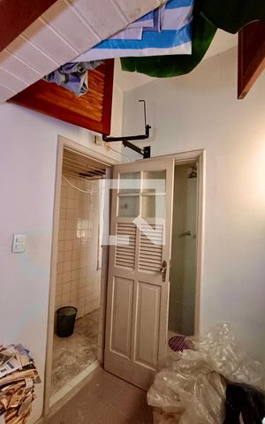 Apartamento à venda com 280m², 3 quartos e 1 vaga Apartamento à venda com 280m², 3 quartos e 1 vagaQuarto serviço