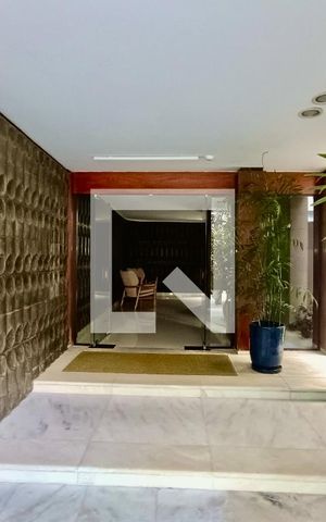 Apartamento à venda com 280m², 3 quartos e 1 vaga Apartamento à venda com 280m², 3 quartos e 1 vagaPortaria