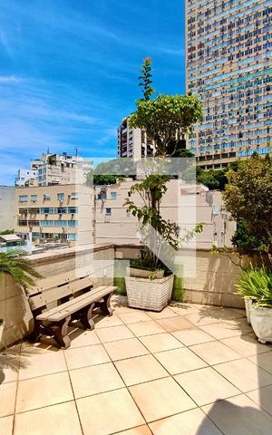 Apartamento à venda com 280m², 3 quartos e 1 vaga Apartamento à venda com 280m², 3 quartos e 1 vagaCobertura 2