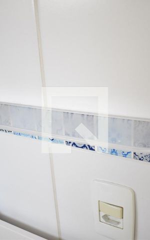 Apartamento à venda com 43m², 2 quartos e sem vagaDetalhe do banheiro