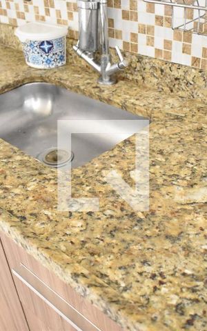 Apartamento à venda com 43m², 2 quartos e sem vagaPia