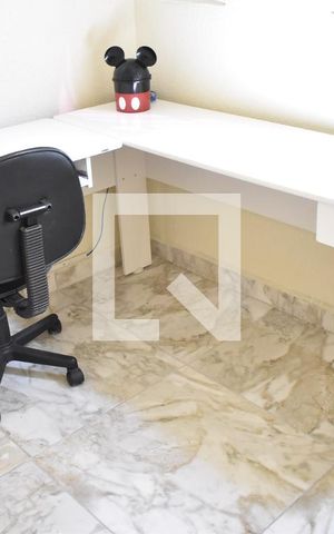 Apartamento à venda com 43m², 2 quartos e sem vagaQuarto 1 - Mesa de Escritório