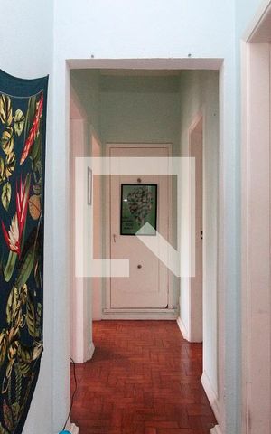 Apartamento à venda com 82m², 2 quartos e sem vagaCorredor