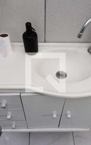 Apartamento à venda com 82m², 2 quartos e sem vagaBanheiro