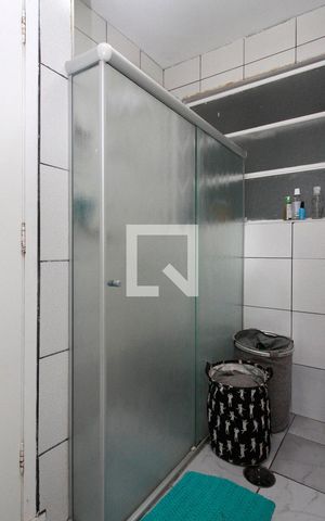 Apartamento à venda com 82m², 2 quartos e sem vagaBanheiro