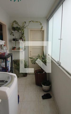 Apartamento à venda com 116m², 3 quartos e 1 vagaÁrea de Serviço