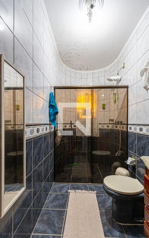 Casa à venda com 240m², 4 quartos e 2 vagas Casa à venda com 240m², 4 quartos e 2 vagasBanheiro da Suíte 3