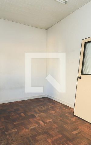 Casa à venda com 600m², 5 quartos e 6 vagasQuarto 6