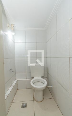 Casa à venda com 235m², 2 quartos e 2 vagas Casa à venda com 235m², 2 quartos e 2 vagasLavabo