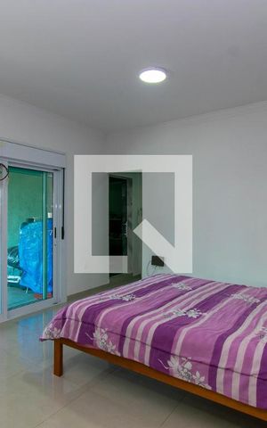 Casa para alugar com 315m², 3 quartos e 6 vagas Casa para alugar com 315m², 3 quartos e 6 vagasSuíte 3