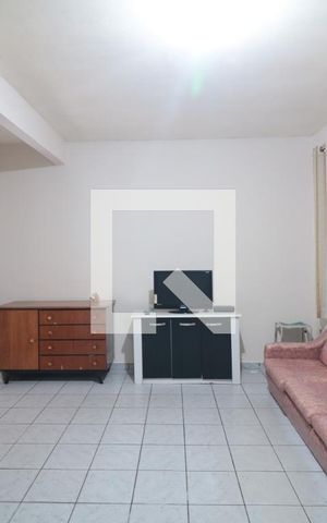 Casa à venda com 99m², 2 quartos e 1 vagaSala