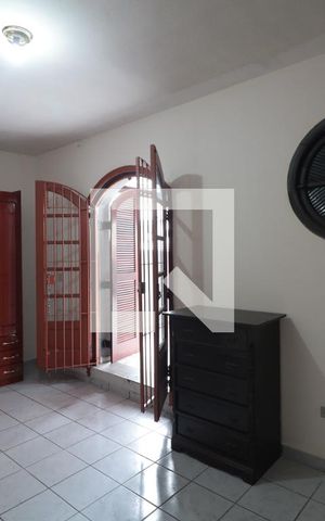 Casa à venda com 99m², 2 quartos e 1 vagaQuarto 2