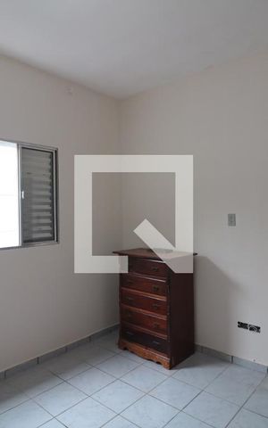 Casa à venda com 99m², 2 quartos e 1 vagaQuarto