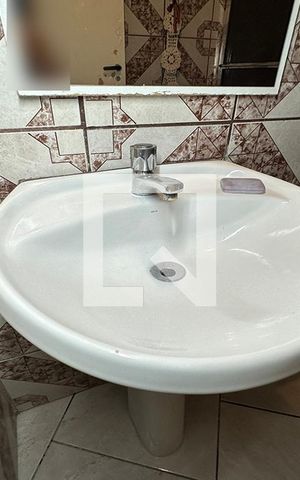 Casa à venda com 150m², 2 quartos e 6 vagasBanheiro 