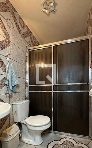 Casa à venda com 150m², 2 quartos e 6 vagas