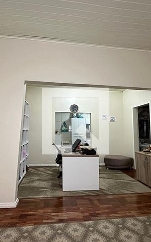 Casa à venda com 150m², 2 quartos e 6 vagasSala 