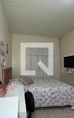 Casa à venda com 150m², 2 quartos e 6 vagasQuarto 2