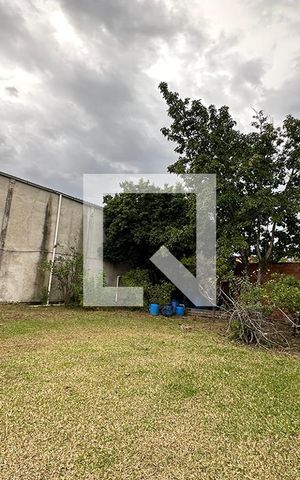 Casa à venda com 150m², 2 quartos e 6 vagasPátio 