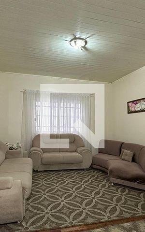 Casa à venda com 150m², 2 quartos e 6 vagasSala 