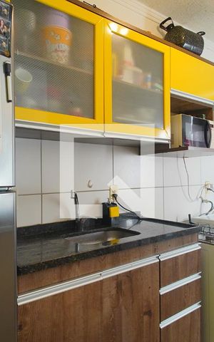 Apartamento à venda com 47m², 2 quartos e 1 vagaCozinha
