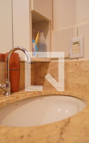 Apartamento à venda com 47m², 2 quartos e 1 vagaBanheiro