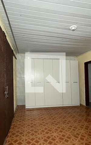 Casa à venda com 160m², 6 quartos e 3 vagasQuarto 4 casa 2