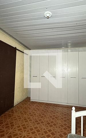 Casa à venda com 160m², 6 quartos e 3 vagasQuarto 4 casa 2