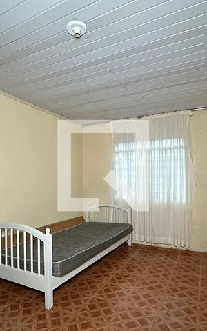 Casa à venda com 160m², 6 quartos e 3 vagasQuarto 4 casa 2