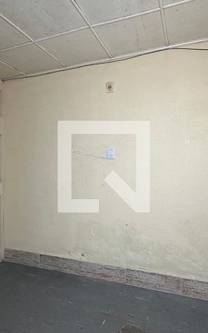 Casa à venda com 160m², 6 quartos e 3 vagasQuarto 5 casa 2