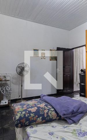 Casa à venda com 170m², 3 quartos e 2 vagas Casa à venda com 170m², 3 quartos e 2 vagasQuarto 1
