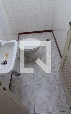 Apartamento à venda com 94m², 2 quartos e 1 vagaBanheiro de serviço 
