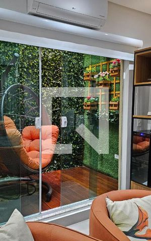 Casa à venda com 104m², 3 quartos e 2 vagas Casa à venda com 104m², 3 quartos e 2 vagasDetalhe da Sala
