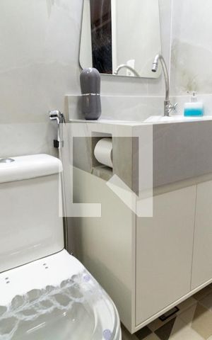 Casa à venda com 104m², 3 quartos e 2 vagasBanheiro da Suíte