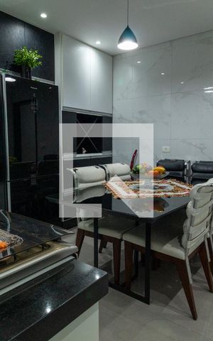 Casa à venda com 104m², 3 quartos e 2 vagasCozinha
