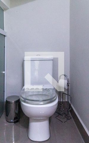 Casa à venda com 104m², 3 quartos e 2 vagasLavabo