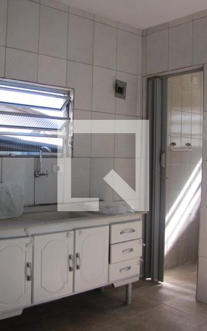 Casa à venda com 280m², 3 quartos e 3 vagasCozinha Casa 2