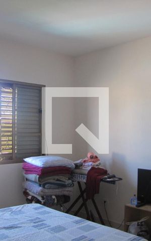 Casa à venda com 280m², 3 quartos e 3 vagasQuarto 2