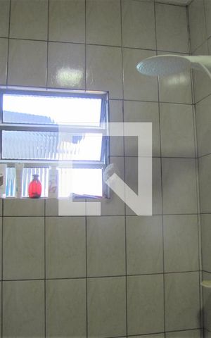 Casa à venda com 280m², 3 quartos e 3 vagasBanheiro 2