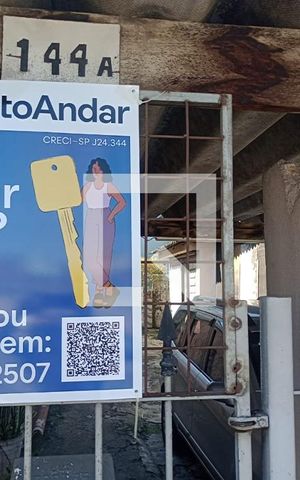Casa à venda com 280m², 3 quartos e 3 vagasFachada