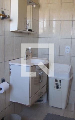 Casa à venda com 280m², 3 quartos e 3 vagasBanheiro 1