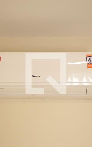 Apartamento para alugar com 75m², 2 quartos e 2 vagasSuíte